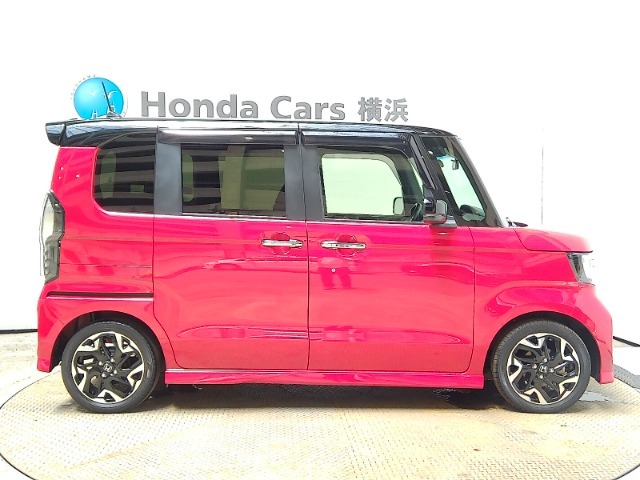 全長339cm、幅147cm、高さ179cmのお車になります。