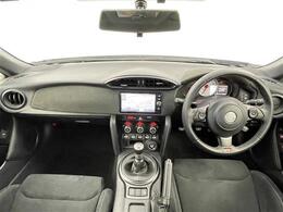 【インパネ全体】『インパネ全体』の画像になります。写真の内容に関してご不明点、ご質問等がございましたらお気軽にガリバー店舗までお問い合わせください。