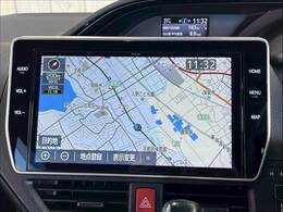 純正10型ナビを装備！！ Bluetooth接続可能