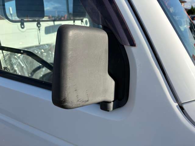 購入していただいたあとも安心してカーライフを送っていただけるよう、各種アフター保証も完備しております。お気軽にお問合せ下さい。