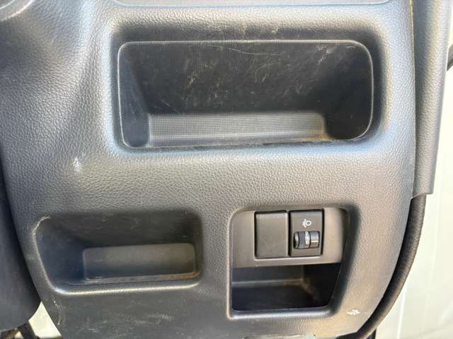 フロンティア熊本は、中古車販売から整備や鈑金まで全て自社工場で行うので安心！！ お客様の目的に合わせてスピーディーに対応いたします。