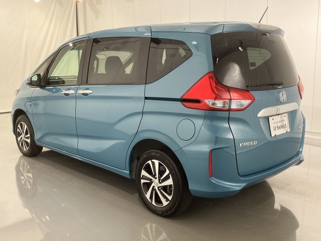 【ご納車前整備】ご契約いただいたお車は、法定12ヶ月点検整備または、車検整備を実施後にご納車させて頂きます