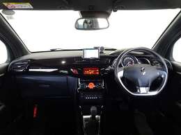 全国納車可能で御座います。納車方法及び費用に付きましては、気軽にコーディネーターまでご相談下さいませ。遠方のご納車際も我々がしっかりサポートさせて頂きます。お気軽にスタッフまでご相談下さいませ。