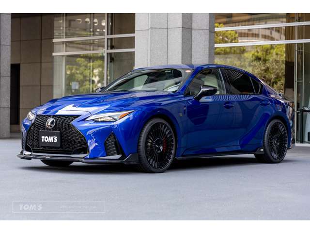 フロントディフューザー/サイドディフューザー/リヤアンダーディフューザー/リヤサイドディフューザー/トランクスポイラー/TWF05 ブラックカラー 20inc鍛造ホイール/MICHELIN PILOT Sport 4S　(すべて新品)