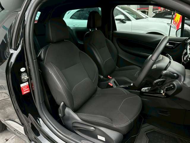 ローンでのお支払いをお考えのお客様にお知らせです♪頭金0円からお支払い回数は最長120回までOKです♪全国各地からFAX1つで簡単審査が行えますので、面倒な手続きも一切必要御座いません♪