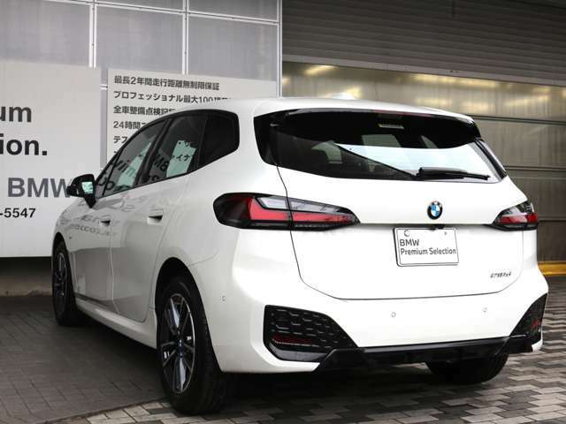 車・サービス工場を併設したお店となっており、即座に対応させていただいております。BMW車のメインテナンス等のご相談も気軽にご連絡ください。BPS世田谷03-5450-5547