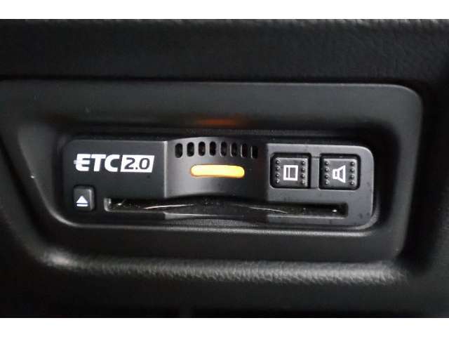 ETC車載器付ですので高速道路の料金所もノンストップです！高速道路の乗り降りがスムーズに行えます！！
