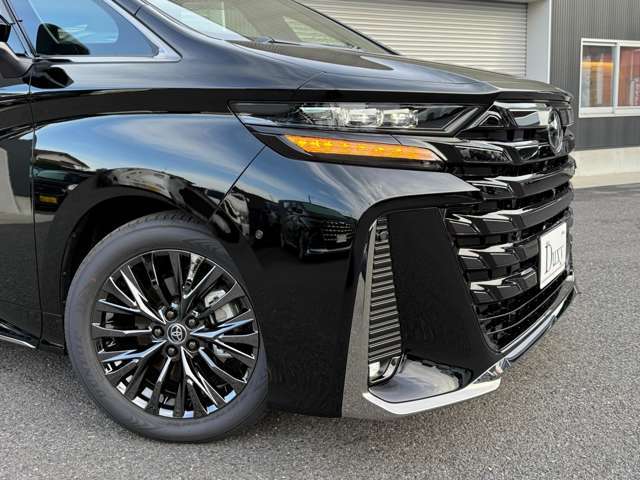 当社販売実績の約4割は県外のお客様です☆北海道から沖縄まで全国納車可能です☆全国ドコでも書類にて登録・名義変更が可能ですので、当店にて引き取り納車も大歓迎です☆