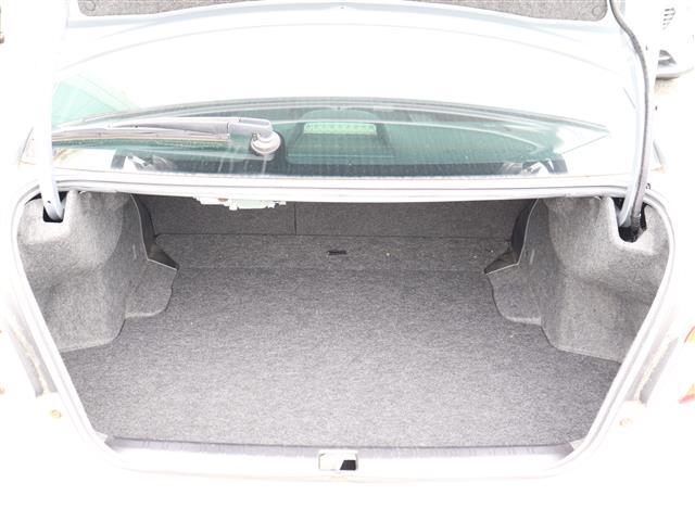 店頭在庫以外にも全国約4万台※の在庫から、ぴったりな1台をご提案します！※2023年10月現在の在庫台数です。売約済の可能性があります。