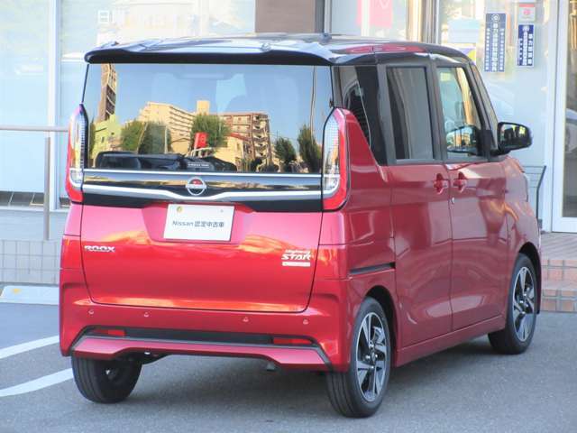 遠方への旅行など、長距離ドライブでも楽しむことができる工夫を多く備えております。本体価格の中には日産中古車の保証である走行距離無制限の『ワイド保証』が含まれております。