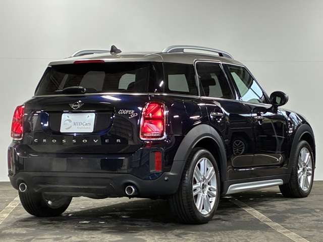 自社コーティング＆細密研磨を承っております。コーティンと細密研磨を施工することにより、新車時のような輝きを取り戻してくれます。