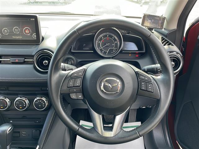 ハンドルの画像です。店舗にて現車の確認もいただけますので、お電話で在庫のご確認の上是非ご来店くださいませ！！！