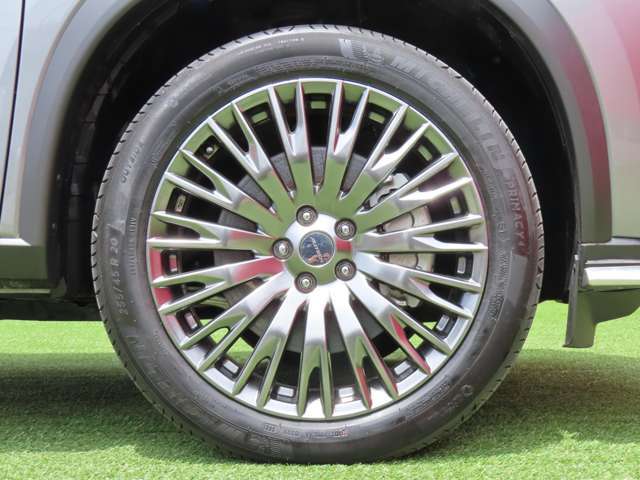 各メーカー・ブランドのタイヤ取り扱い御座います！お客様にぴったりなタイヤご用意します。