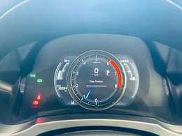 【スピードメーター】『スピードメーター』の画像になります。メーターがシンプルで見やすく運転しやすいですね！