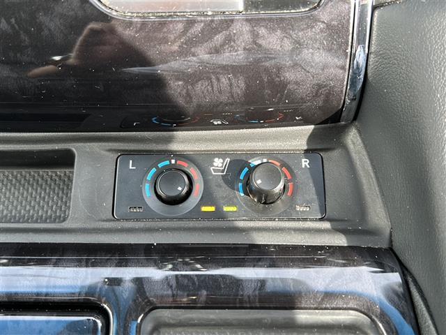 商談ルームにはキッズルームも完備しています☆お子様連れでもゆっくりとお車をお選びいただけます！