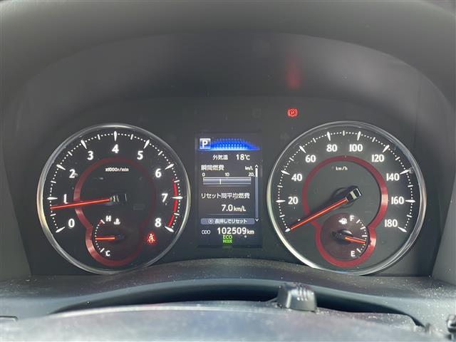 せっかく見つけたお気に入りの1台を遠いからとあきらめてほしくない！遠方でも陸送納車承れます。