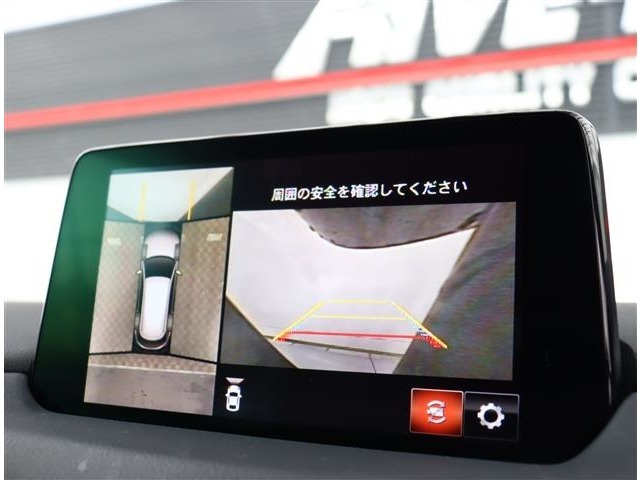 お客様のご期待に沿えるよう、敢えて店舗ごとにカテゴリーやコンセプトを分けております。