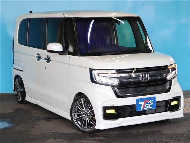 TEINの車高調で程よローダウンされてかっこよく仕上がっております！