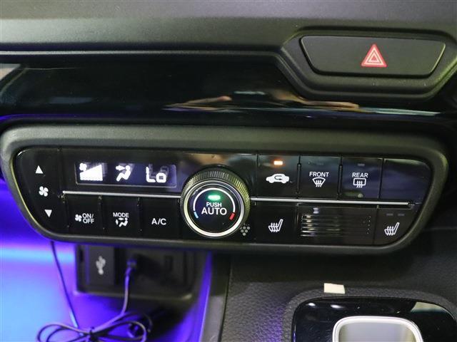 オートエアコン搭載車です。室内の空調管理も温度を設定するだけなのでとても便利な装備です。TEL：043-308-7280