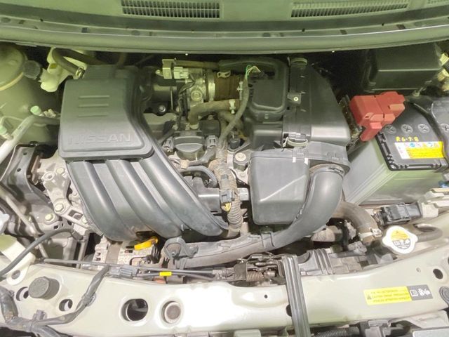 親切・丁寧な専門メカニックスタッフが応対！・車検・点検整備・事故等の修理などアフターサービスも安心。お車のカスタマイズもネクステージのサービススタッフまでご相談ください！