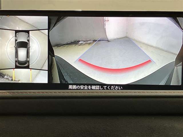 ディスプレイオーディオやカーナビは今やドライブの必需品です。地図情報や音楽や動画をSDカードに記憶できます。
