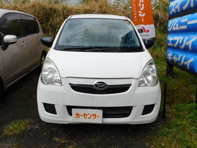 カーパレス鹿児島はお客様の要望に合った中古車・新車をご案内します。トヨタ・日産・ホンダ・マツダ・スバル・スズキ・三菱・ダイハツなど、各メーカーの中古車を注文販売する事も可能です。