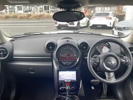 店舗にて現車の確認もいただけますので、お電話で在庫のご確認の上是非ご来店くださいませ！！TEL：0078-6002-174834