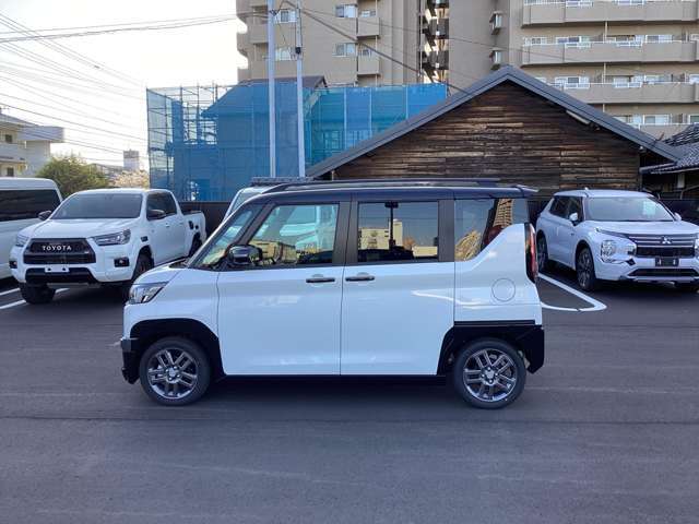 当社西日本三菱自動車販売は、大阪を中心に中国地区、山陰地区、四国地区と店舗展開しており、アフター面でのサポートもバッチリ！保証修理は全国三菱ディーラーが窓口となりますので、さらに安心♪