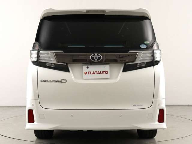 前後ドライブレコーダーもお取り付けできます！安心安全なカーライフには必需品ですね！