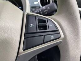 【アダプティブクルーズコントロール】高速道路での長距離走行が楽に！！自動で速度を保つクルーズコントロールが、衝突軽減システムと連携し、前方の車両を感知して車間を保つように速度調節してくれます！！