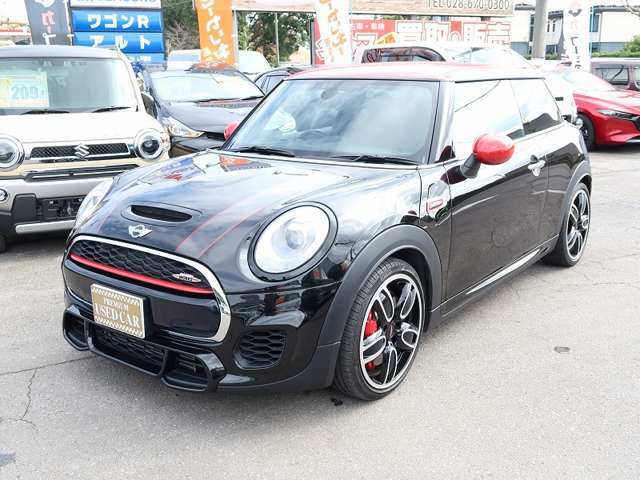 当店の車輌は修復歴チェック＆走行距離チェックを行っており安心してオススメできるお車ばかりです！ナンバーのあるお車は試乗等も可能です☆是非ご来店お待ち致しております！！