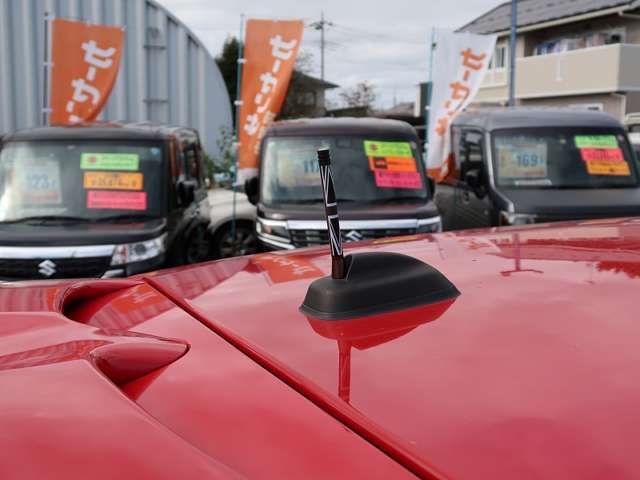 当店のこだわりは内外装クリーニング！中古車だからこそこだわりのクリーニング！内装も外装もピカッ☆ピカッ☆仕上げ！優秀なスタッフが時間の限りクリーニング！楽しい納車日を迎えて頂ける様精一杯頑張ります！！