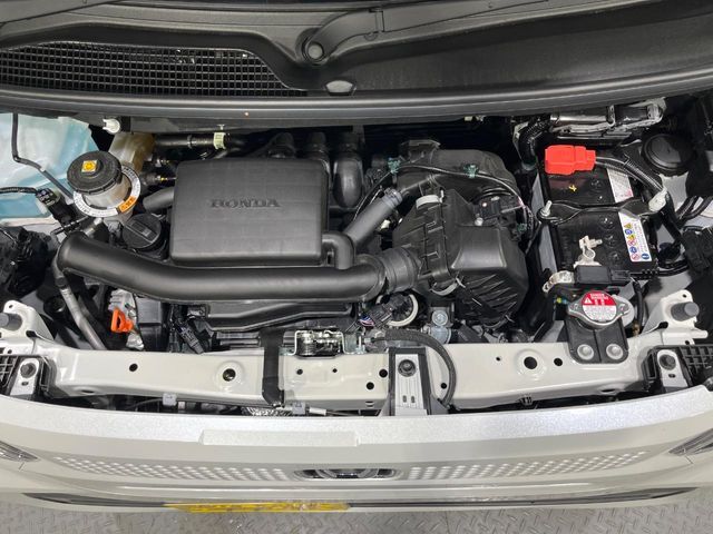 親切・丁寧な専門メカニックスタッフが応対！・車検・点検整備・事故等の修理などアフターサービスも安心。お車のカスタマイズもネクステージのサービススタッフまでご相談ください！