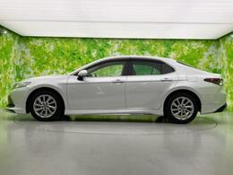 【WECARS】豊富な在庫を大画面モニターで検索可能！オプション装備や内装、タイヤの状態など細部まで御覧頂けます♪詳細はお気軽にスタッフまでお問合せ下さい。