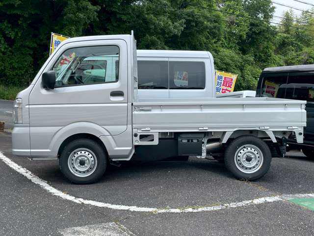 車検整備、板金修理、お任せください！車検のコバック、板金のモドーリーで安心のサービスをご提供いたします。