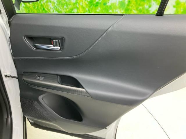 WECARSでは各商談席に大型モニターをご用意しております！見やすい大画面でゆったりと全国の在庫をご覧いただけます！是非ご来店お待ちしております！