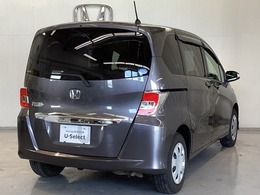 【Honda認定中古車 U-Select】　は3つの安心をお約束します。　1　Hondaのプロが整備した安心。 2　第三者機関がチェックした安心。　3　購入後もHondaが保証する安心。