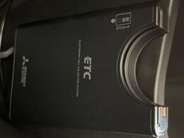 【ETC】高速道路の料金所をストレスなく通過！話題のスポットやサービスエリアに多い「スマートIC」利用時は必須のアイテムです。当店でセットアップを実施、ご納車当日からすぐにご利用いただけます！