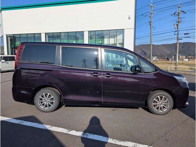 現車の確認はお電話でも承っております。福井 富山 石川 新潟 京都 大阪 滋賀 岐阜 越前 鯖江 敦賀 あわら 小浜 大野 坂井 加賀 舞鶴 金沢 愛知 名古屋 豊田のお客様からご利用いただいております。