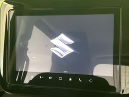 【純正ナビ】人気の純正ナビを装備。オーディオ機能も充実しており、Bluetooth接続すればお持ちのスマホやMP3プレイヤーの音楽を再生可能！毎日の運転がさらに楽しくなります！！