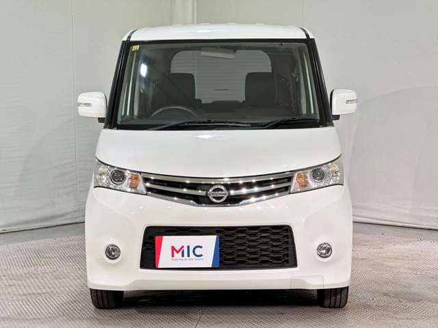 当店のこだわりはズバリ「価格」です。車両仕入れにとことんこだわり、良質な車両を安く取り揃えております。