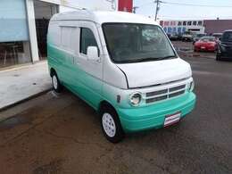 安心とく10パック★納車前にOIL・バッテリー・ワイパー交換！その他LEDミニライト・パンク修理剤・工具セット・ブースターケーブル・作業手袋を付属！さらに消臭抗菌施工を致します♪気になる方はスタッフ迄