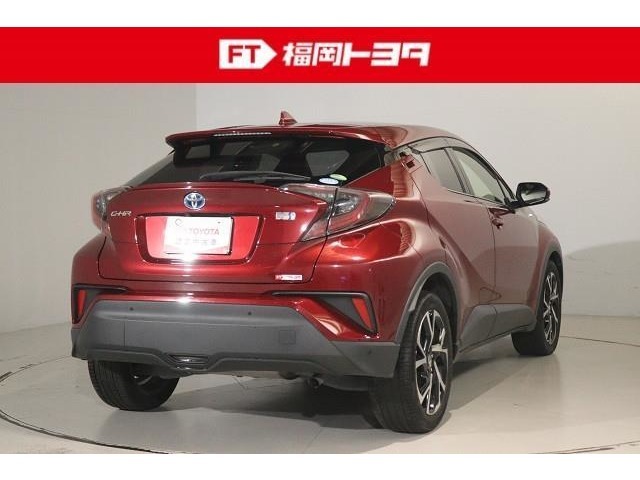 ☆トヨタ認定中古車☆ハイブリットシステム診断書と初度登録年月から10年間（走行20万キロまで）、ハイブリット機構の無料保証が付いています。