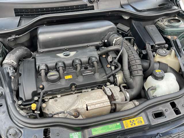 ジョンクーパーワークスのエンジンチューニングキットが装備されております！