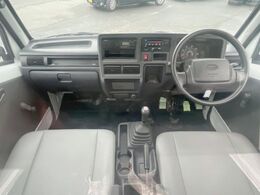 グループ総在庫数約￥30，000台！！全国の系列店からメーカー・車種問わずご紹介出来るので、あなたにピッタリのお車が見つかるはずです♪まずはお問い合わせ下さい☆