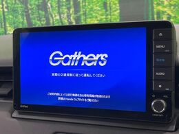 【純正ナビ】人気の純正ナビを装備しております。ナビの使いやすさはもちろん、オーディオ機能も充実！キャンプや旅行はもちろん、通勤や買い物など普段のドライブも楽しくなるはず♪