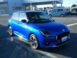 当店特選車！！HYBRIDで燃費もよく小回りも聞いて運転しやすい。