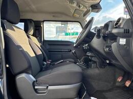 「この車の写真をもっと見たい」「状態が気になる」「この装備はついている？」どんな小さな疑問でもお気軽にお問い合わせください！