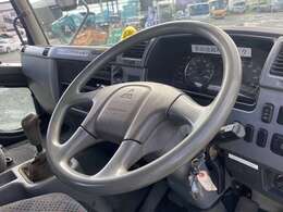 自社陸送便や、陸送手配も全力で対応させて頂きますのでご相談ください♪