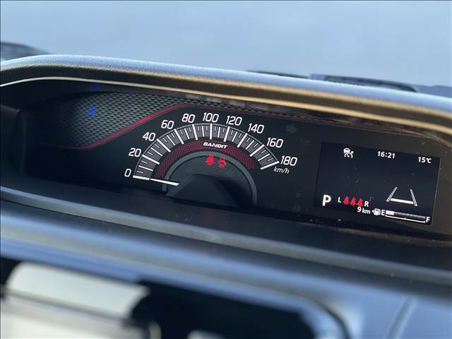 ローダウンやリフトアップ等のカスタムもお任せください！